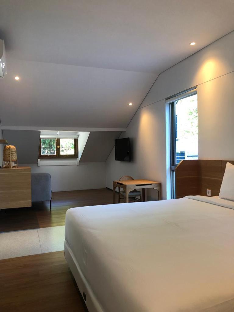Bungalow Homes Bandung Phòng bức ảnh